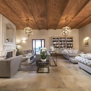 Farm stay Borgo Argiano
